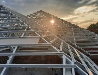 rangka atap baja ringan